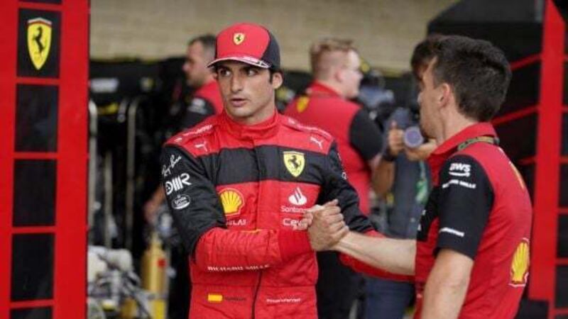 Sainz claims pole in United States after edging team-mate Leclerc