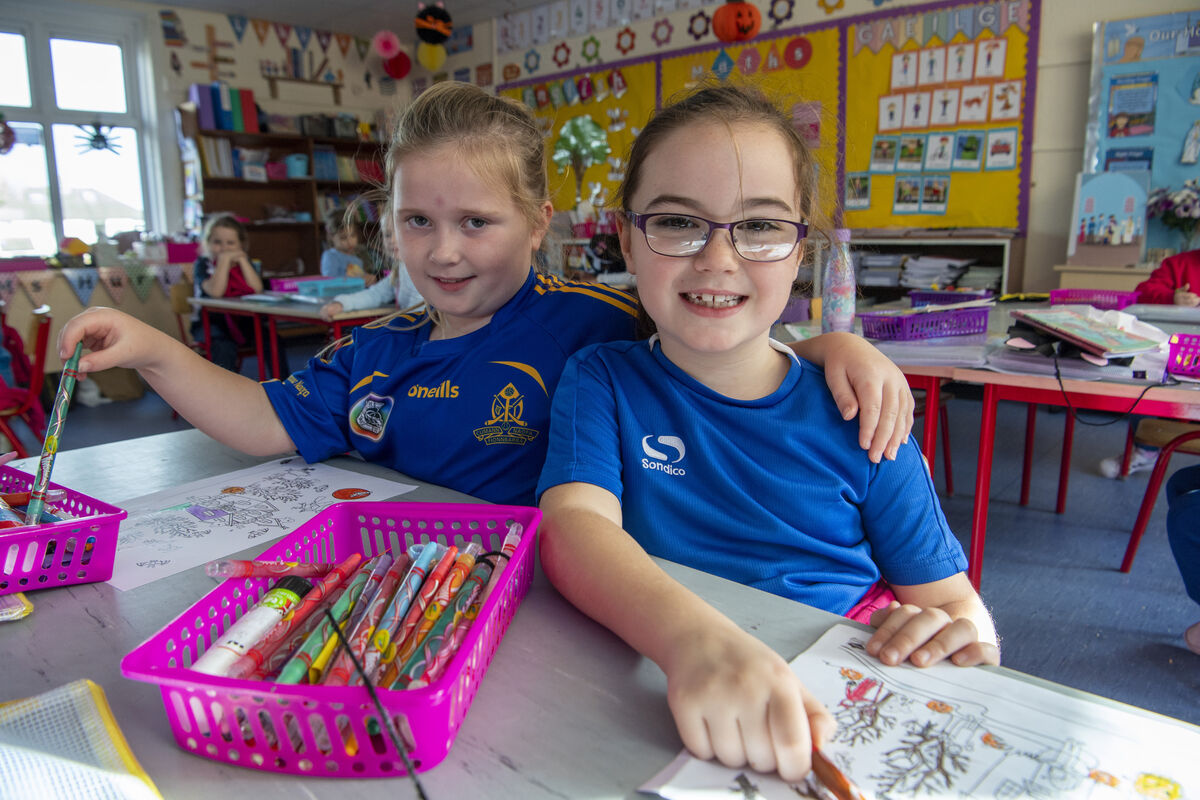  Barr's supporters Kari and Saoirse at the Togher Girls Primary School, Cork. Picture Dan Linehan