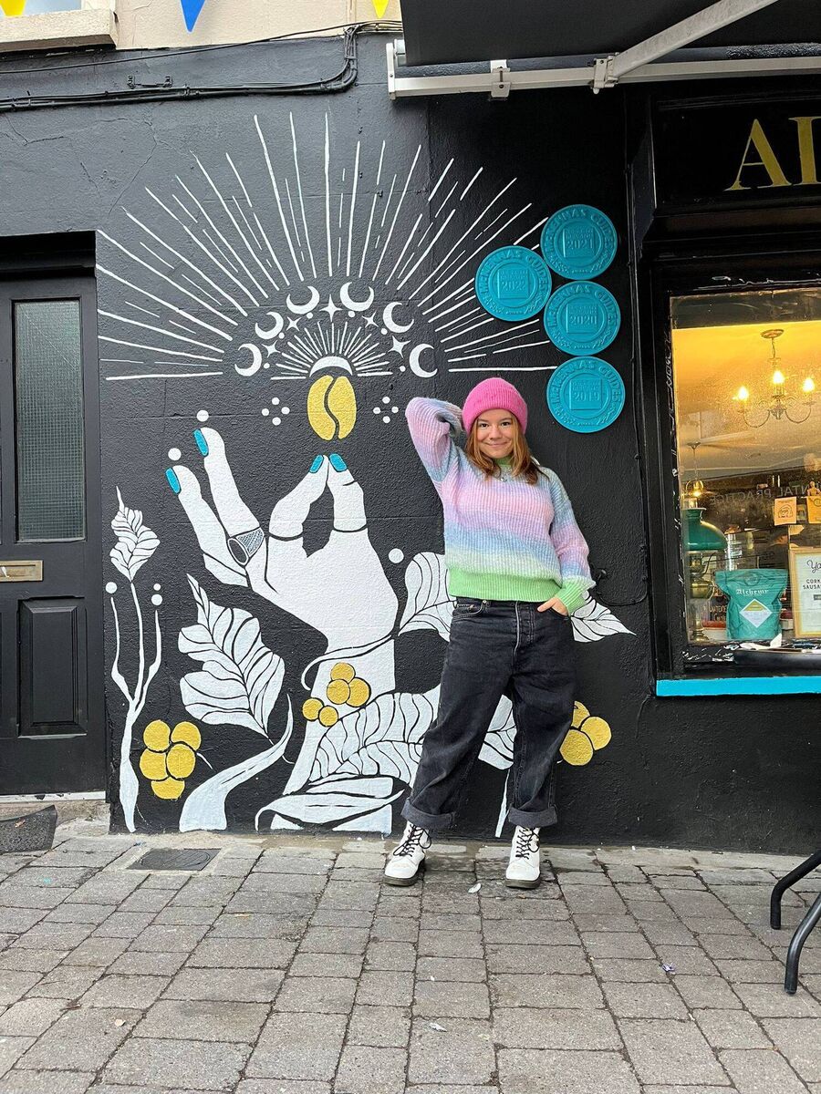 Elisa Babkina painted the mural.