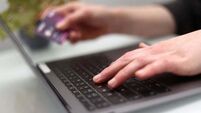 Consumers warned about combined fake text and phone call fraud