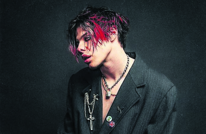 Yungblud talks to Louis Theroux on BBC2