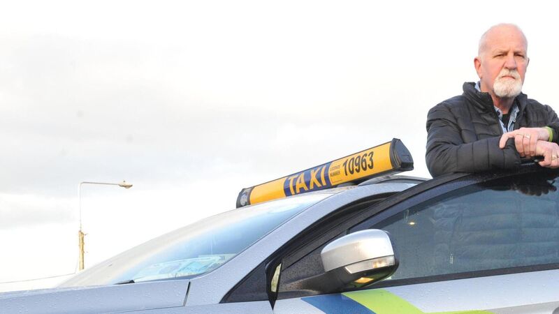 Taxi drivers call for reversal of new traffic flow system Taxi drivers call for reversal of new traffic flow system