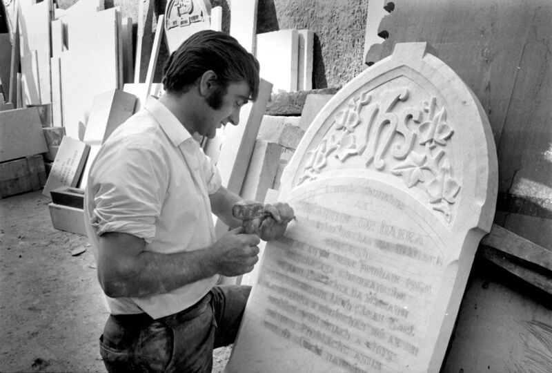 Cork hurler Gerald McCarthy cutting stone for St Finbarr's Hospital in 1970.