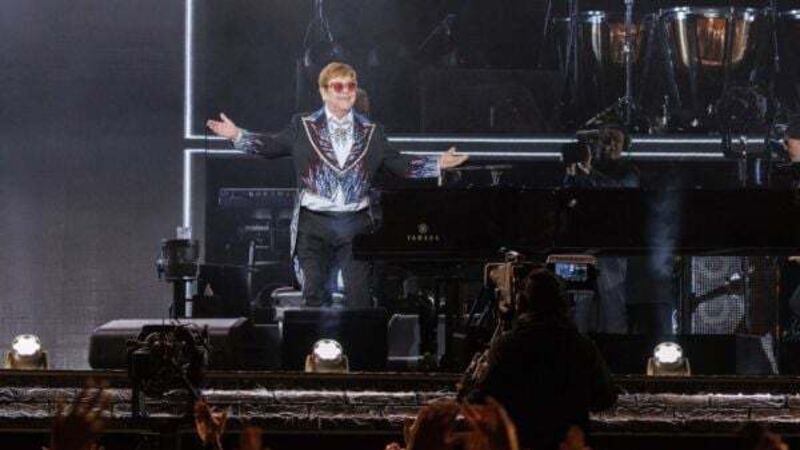 Elton John pays tribute to ‘inspiring’ musicians at final US tour show