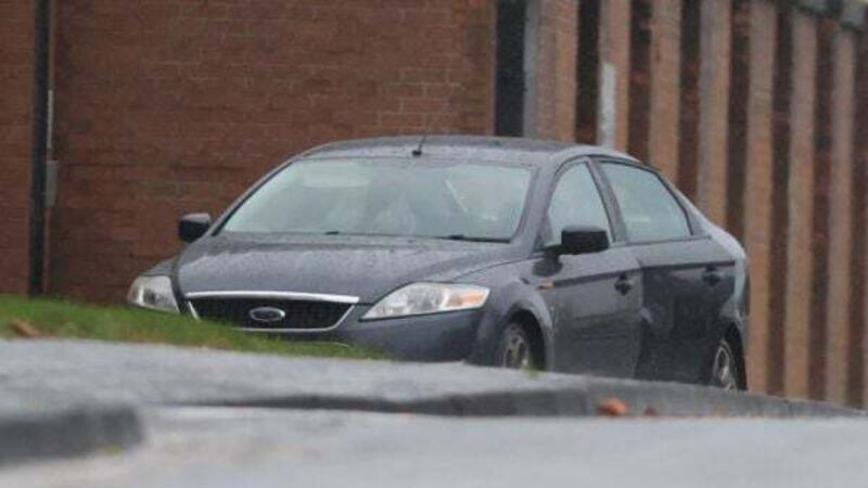Device left outside Derry police station ‘was viable bomb’