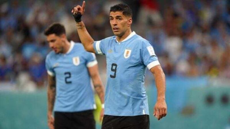 Uruguay and South Korea start World Cup campaigns with lacklustre draw