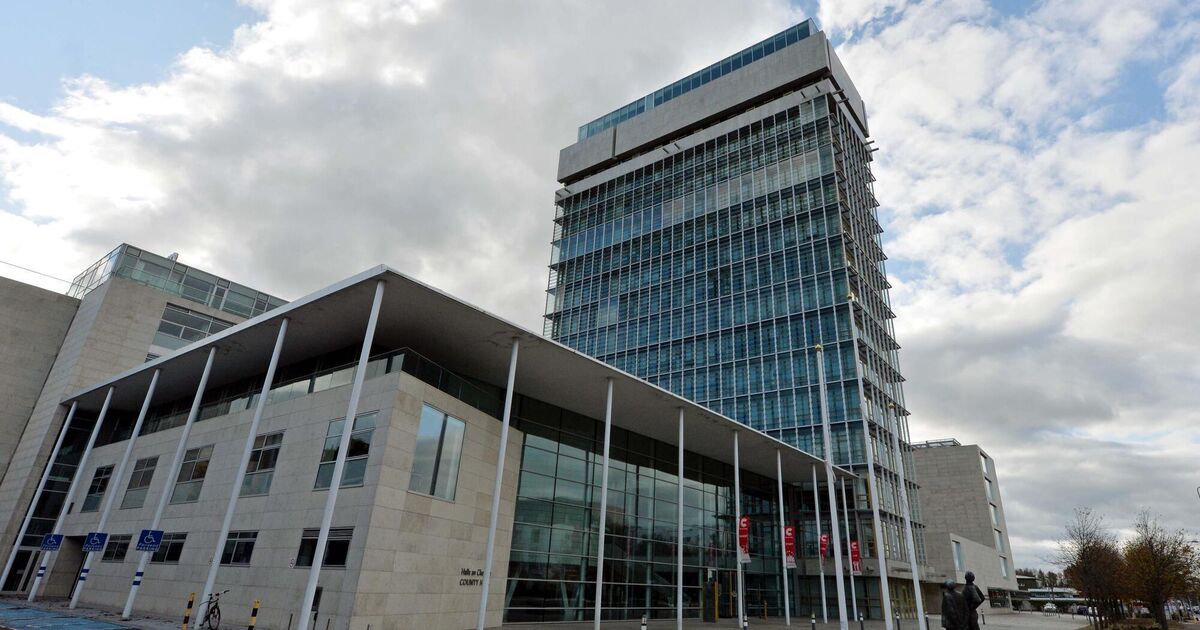 Heated debate on rates increase before Cork county councillors approve budget for 2023 - Vimarsana News
