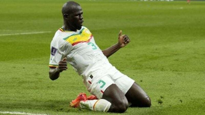 Kalidou Koulibaly scores second-half winner as Senegal secure last-16 spot