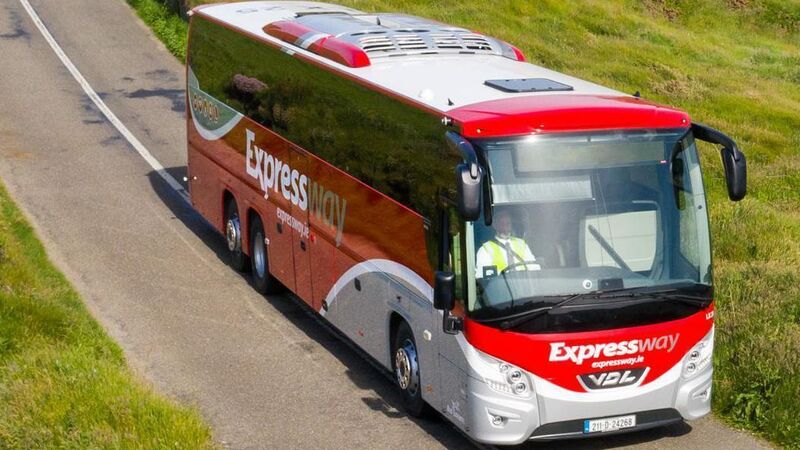 Feabhsú ar sheirbhísí áitiúla ar chlár cruinnithe poiblí i Múscraí