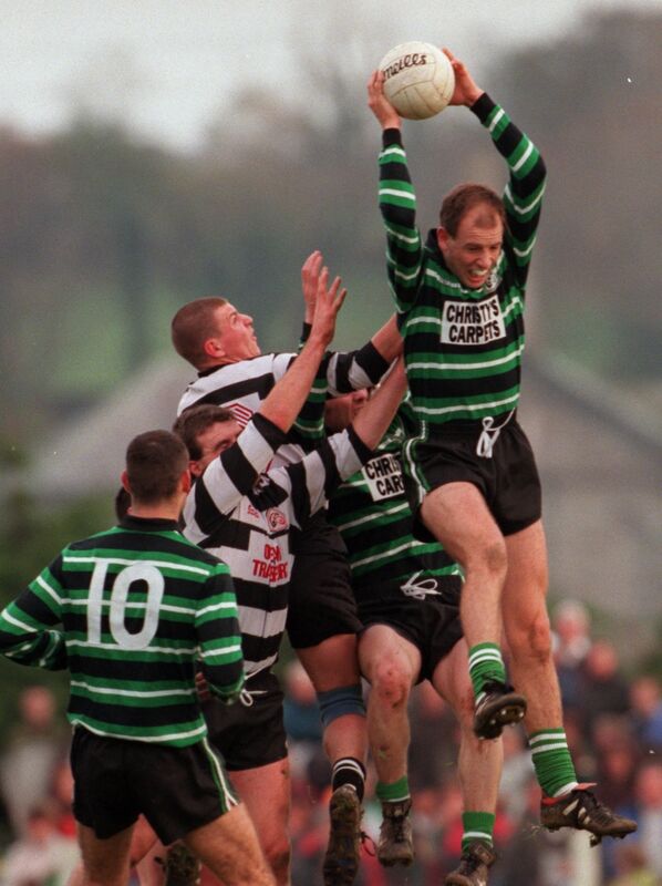 Ronan McCarthy claims possession at midfield. Picture: Des Barry Ronan McCarthy claims possession at midfield. Picture: Des Barry