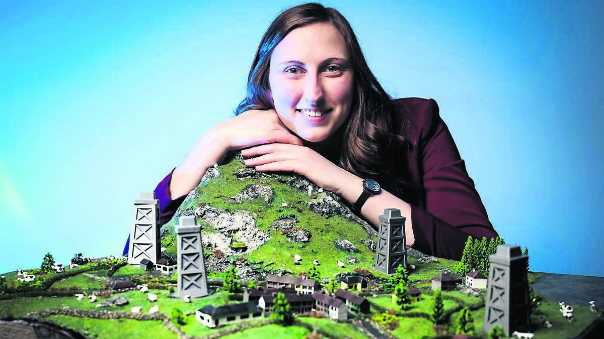 UCC student presents soil pollution research