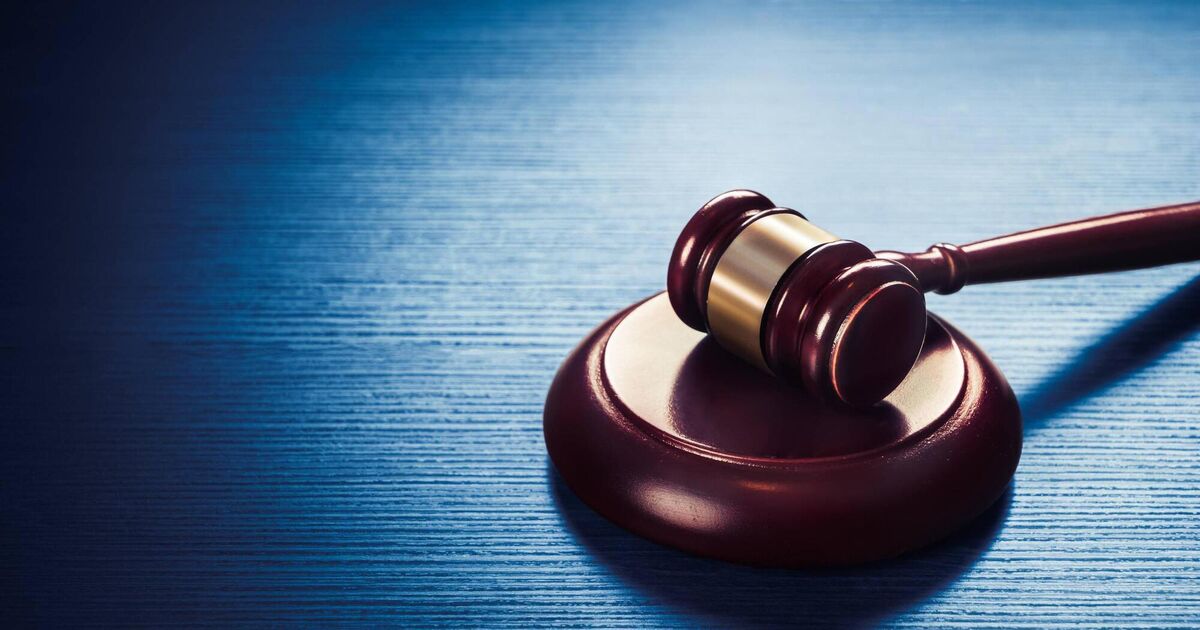 Woman with 214 previous convictions jailed for shoplifting and causing criminal damage - Vimarsana News