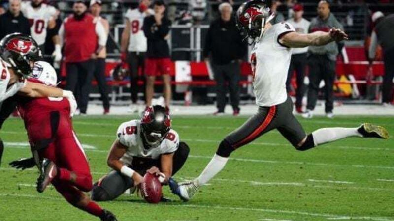 Tampa Bay Buccaneers and Green Bay Packers boost NFL playoff hopes on Christmas
