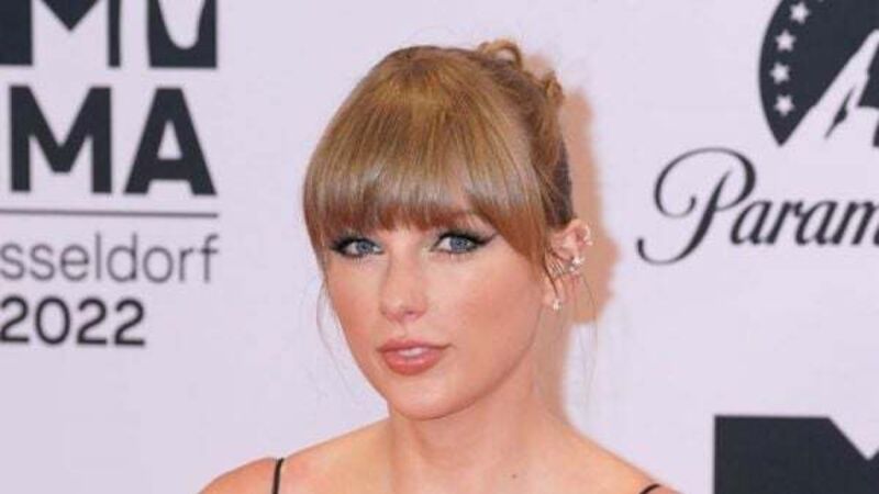 Taylor Swift set to have biggest vinyl sales in 2022, says record industry