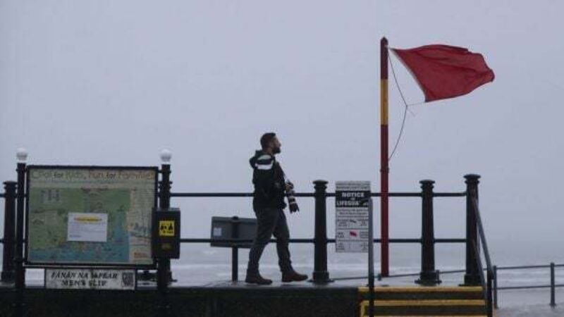 Wind warning in place for three counties Wind warning in place for three counties
