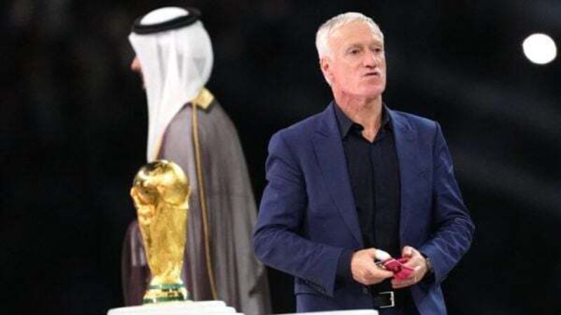 Didier Deschamps staying on as France head coach Didier Deschamps staying on as France head coach