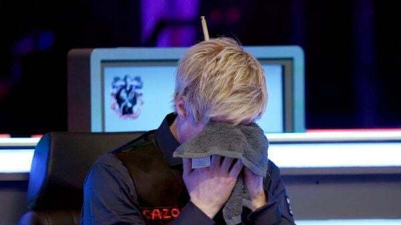 Neil Robertson's Masters title defence ended early by Shaun Murphy Neil Robertson's Masters title defence ended early by Shaun Murphy