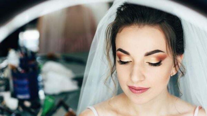 Irish stylist sets up platform to resell your wedding dress