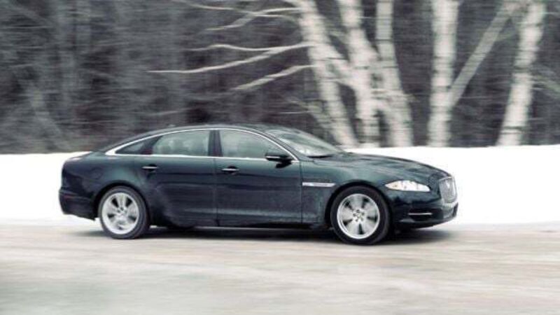 How to drive safely on icy roads How to drive safely on icy roads