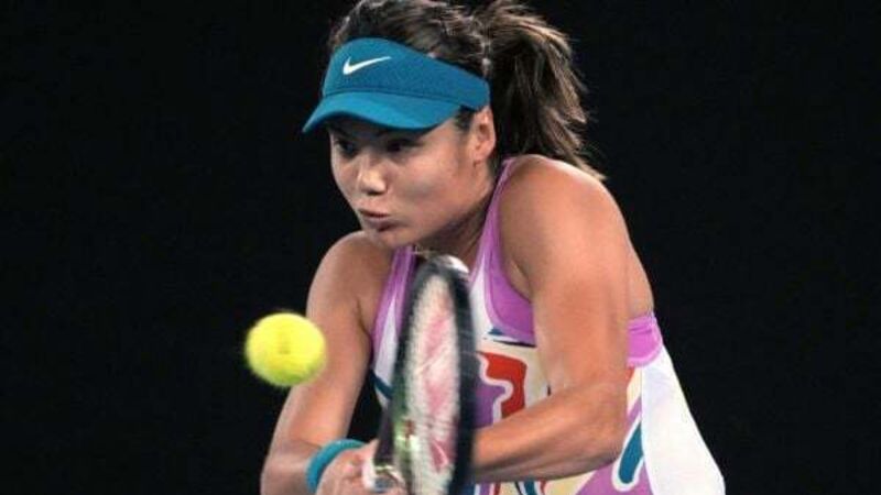 Emma Raducanu beaten by Coco Gauff at Australian Open