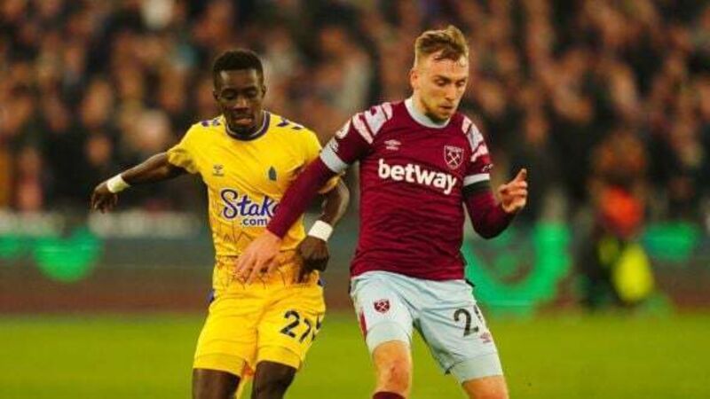 Everton suffer hammer blow in front of under-fire owners with defeat at West Ham