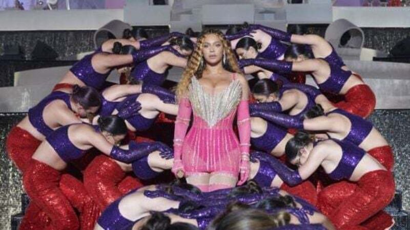 Beyonce performs with daughter Blue Ivy in dazzling Dubai concert