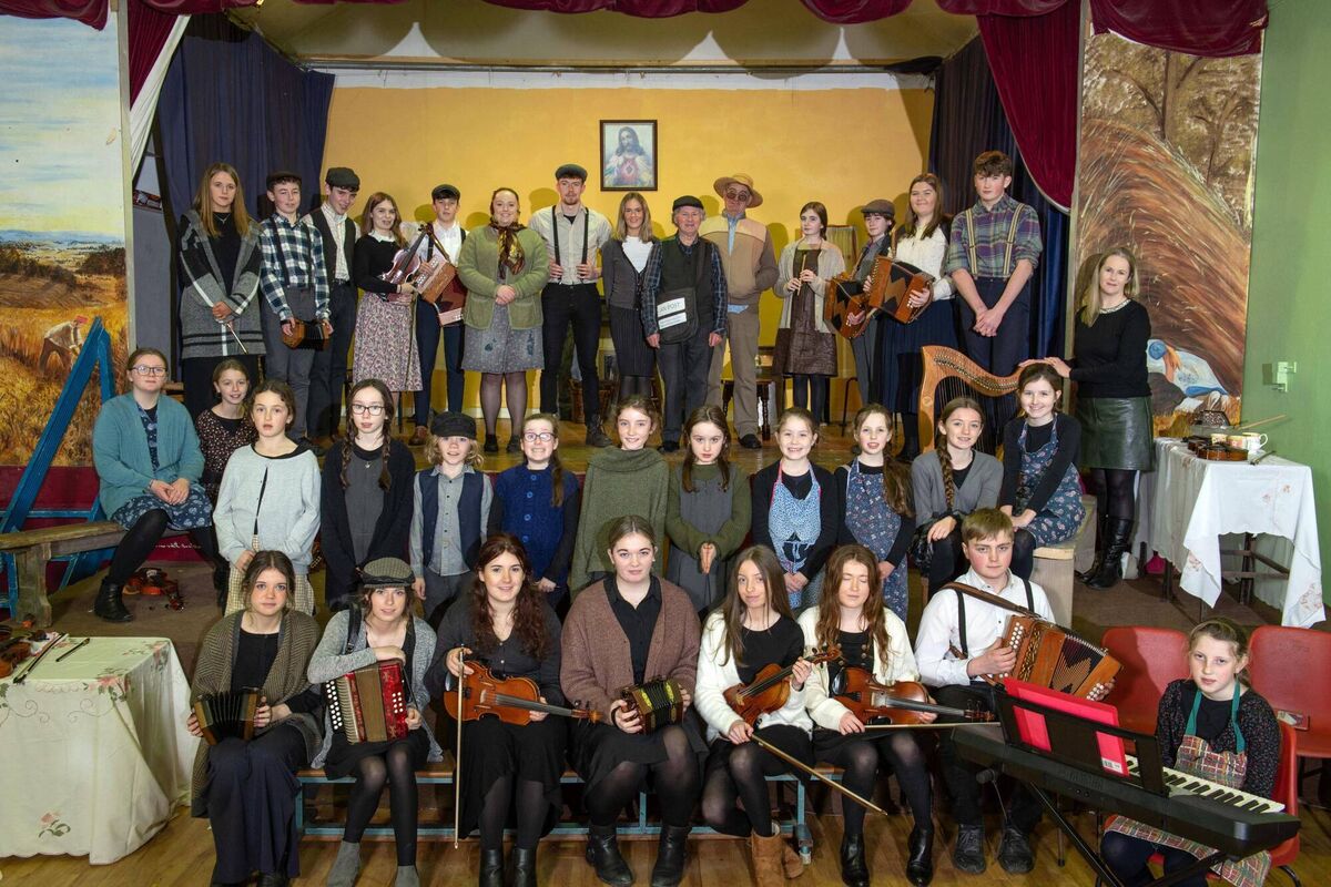 Baill de Chraobh Lachtaín Naofa CCÉ, a bheidh san iomaíocht do chraobh na hÉireann i gcomórtas Scoraíocht an Satharn beag seo. Grianghrafadóir: Don MacMonagle Baill de Chraobh Lachtaín Naofa CCÉ, a bheidh san iomaíocht do chraobh na hÉireann i gcomórtas Scoraíocht an Satharn beag seo. Grianghrafadóir: Don MacMonagle