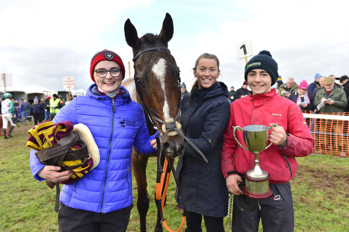 Roped In after win for trainer Donie Murphy with grooms Emma Murphy, Leah Howard and Julian Pietropolo. Picture: Healy Racing Roped In after win for trainer Donie Murphy with grooms Emma Murphy, Leah Howard and Julian Pietropolo. Picture: Healy Racing