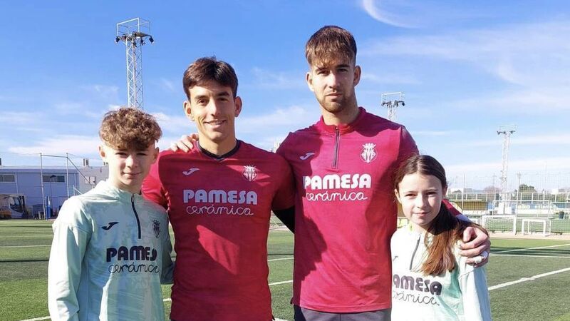 Cork teenagers Alex Walsh and Lily Quinlan got a taste of what life is like as a pro when they attended a week's training camp in Villareal Cork teenagers Alex Walsh and Lily Quinlan got a taste of what life is like as a pro when they attended a week's training camp in Villareal