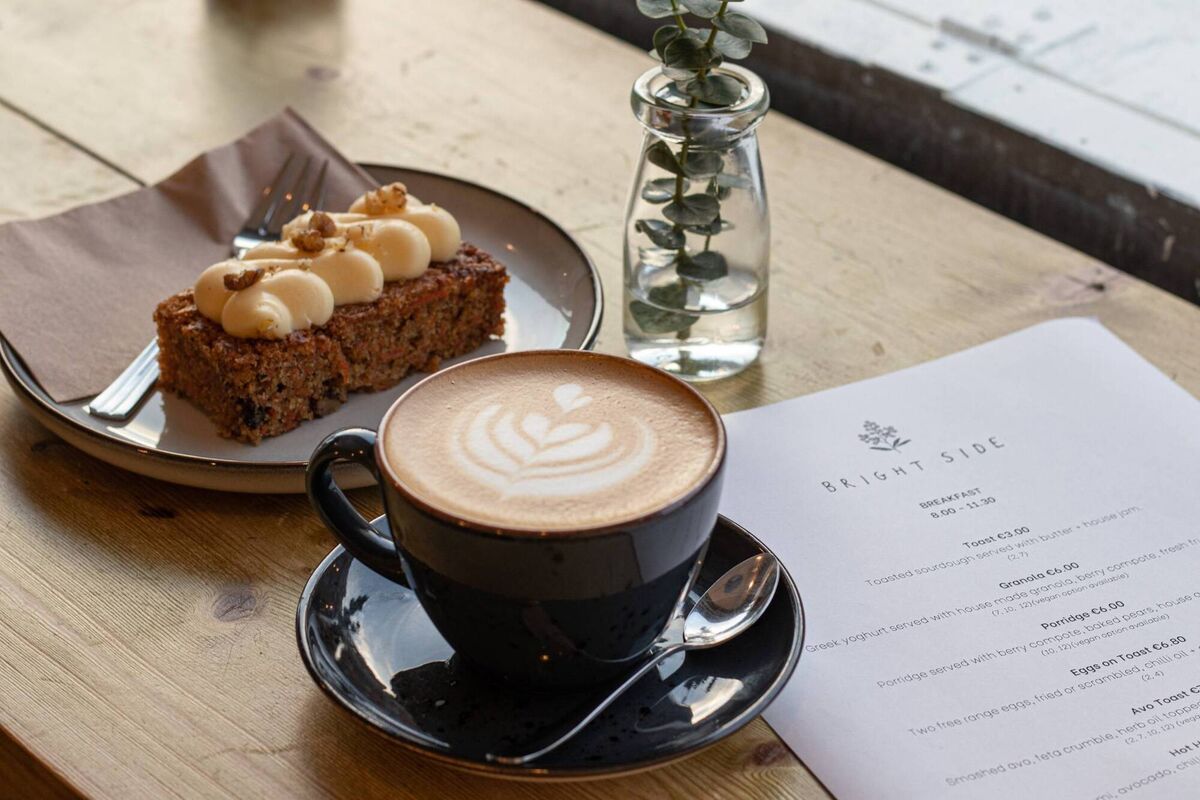 Coffee and cake at cafe Bright Side on Washington Street. Picture: Richard Gordon. Coffee and cake at cafe Bright Side on Washington Street. Picture: Richard Gordon.