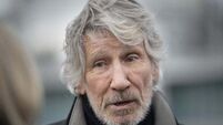 Roger Waters re-records Dark Side Of The Moon without rest of Pink Floyd