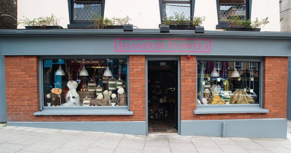 Cork florist, Stacy O’Neill welcomed the Valentine’s Day surge, claiming, “all the Cork men are madly in love.” 