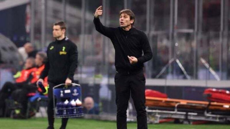 Spurs boss Antonio Conte to remain in Italy following post-operation check