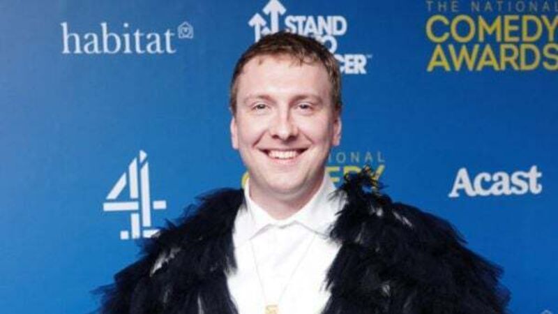 Joe Lycett thanks Channel 4 lawyers in National Comedy Award acceptance speech
