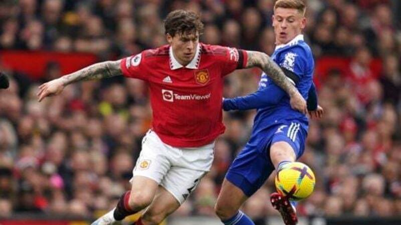 Victor Lindelof says Man Utd players cannot be distracted by potential takeover