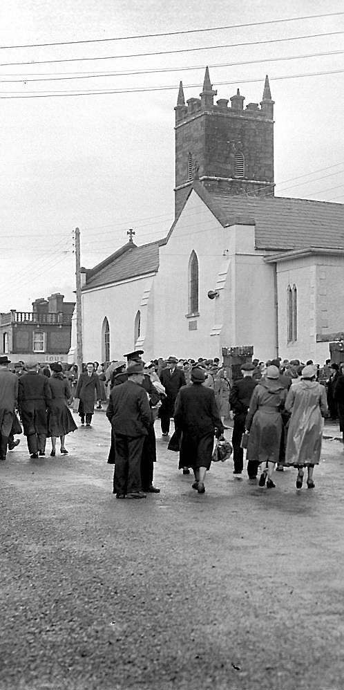 Crowds heading to the church at Knock in Mayo in 1953.