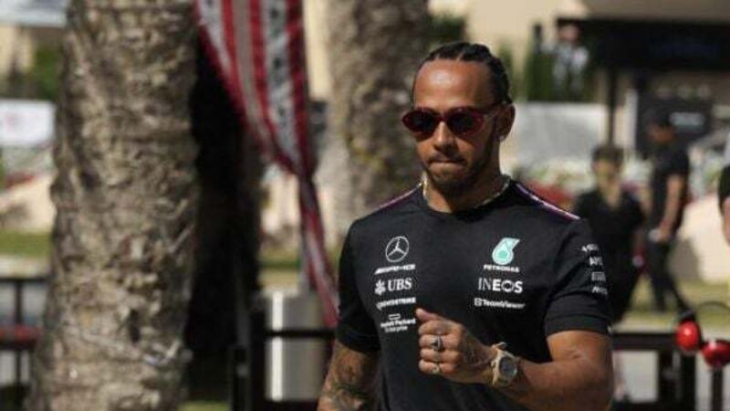 Lewis Hamilton fears F1 plan to outlaw tyre blankets could put lives at risk Lewis Hamilton fears F1 plan to outlaw tyre blankets could put lives at risk