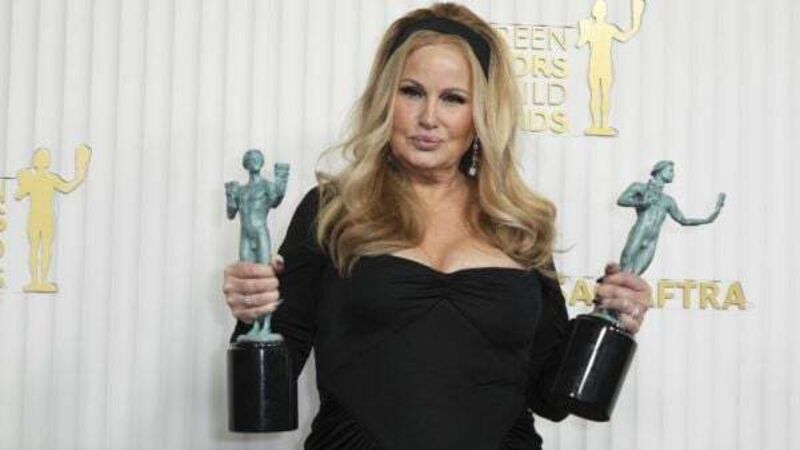 Jennifer Coolidge lives out ‘Godzilla fantasy’ in Japanese-inspired photoshoot Jennifer Coolidge lives out ‘Godzilla fantasy’ in Japanese-inspired photoshoot