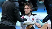 Premier League and PFA renew call for temporary concussion substitutes