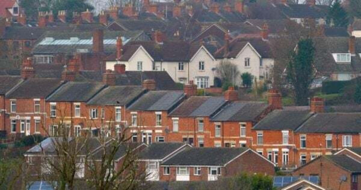 House prices fall by 0.3% during first three months of 2023 - Vimarsana News