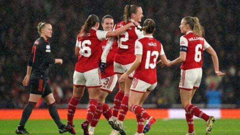 Katie McCabe limps off as Arsenal reach Women’s Champions League semi-finals
