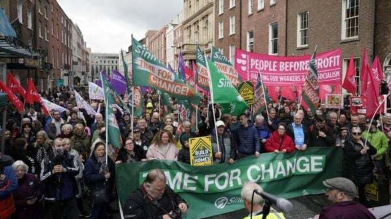 Protesters take to the streets in Dublin as eviction ban ends