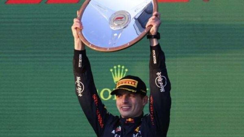 Max Verstappen survives farcical finish to win chaotic Australian Grand Prix