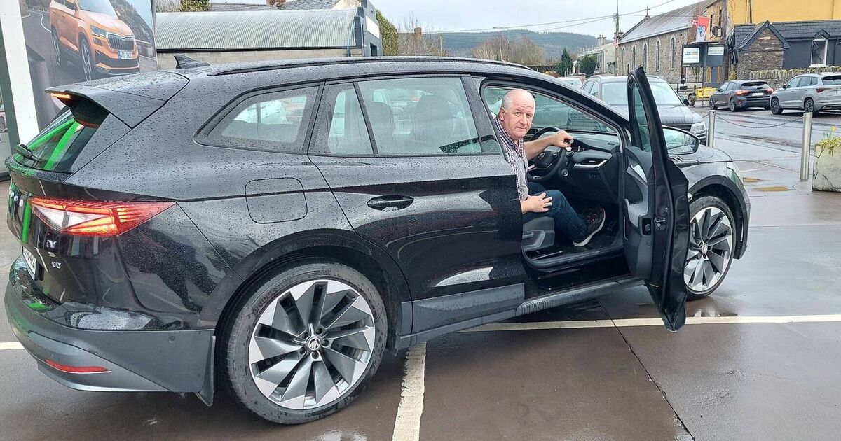Andy plans to reverse car around 76km route for charity - Vimarsana News