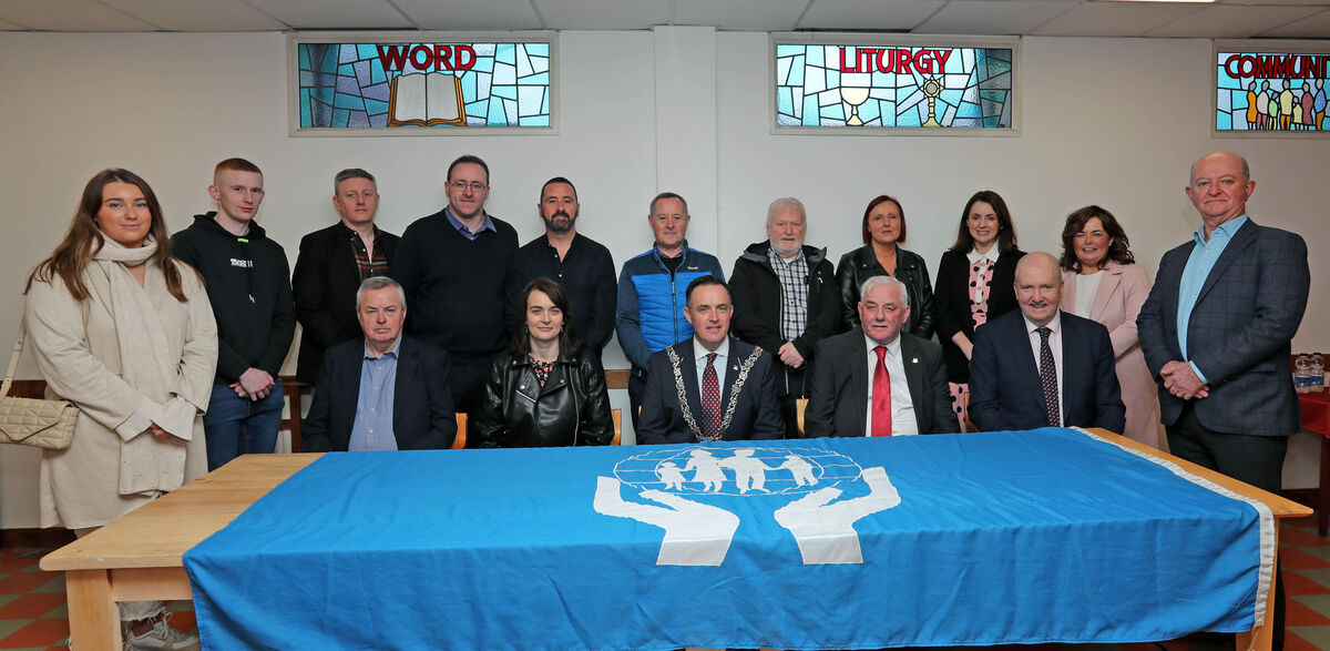 Pictured is the Deputy Lord Mayor Cllr Damian Boylan with Gurranabraher Credit Union Board members, Kieran O'Donovan, Kevin McCoy, Johnanna Forde, Pat Carroll, Jim Daly, Michael O'Connell, Finbarr Kiely and Brian Neville, CEO Gurranabraher Credit Union and current credit union staff members, after the Gurranabraher Credit Union 60th Anniversary Mass and attending the special Board Meeting to recognize the founding of Gurranabraher Credit Union, on the 28th April 1963, in the basement of the Church of the Ascension, Cathedral Road, Cork. Pictured is the Deputy Lord Mayor Cllr Damian Boylan with Gurranabraher Credit Union Board members, Kieran O'Donovan, Kevin McCoy, Johnanna Forde, Pat Carroll, Jim Daly, Michael O'Connell, Finbarr Kiely and Brian Neville, CEO Gurranabraher Credit Union and current credit union staff members, after the Gurranabraher Credit Union 60th Anniversary Mass and attending the special Board Meeting to recognize the founding of Gurranabraher Credit Union, on the 28th April 1963, in the basement of the Church of the Ascension, Cathedral Road, Cork.