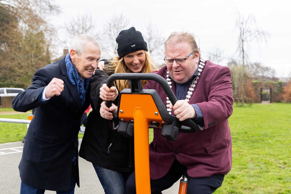 Mayor of The County of Cork, Cllr Danny Collins, pictured with Positive Passage People, volunteers Mick Dunlea, Chair, and Cllr Marcia D'Alton, at the official launch of the new outdoor gym at Marmallane Park, Passage West. 