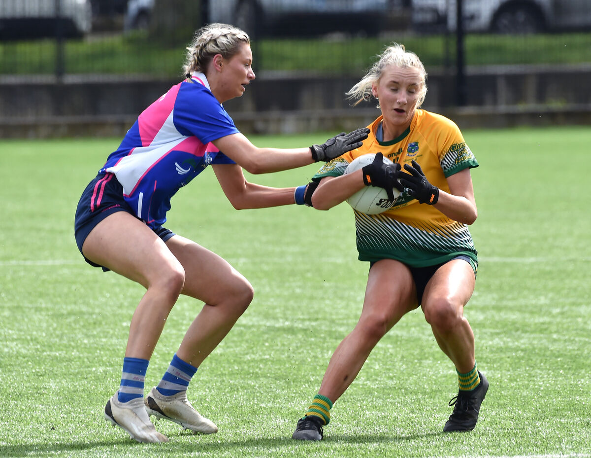 Amy Ní Dhonnacha, Naomh Abán holding onto Orlaith Roche of Glanmire. Picture: Dan Linehan Amy Ní Dhonnacha, Naomh Abán holding onto Orlaith Roche of Glanmire. Picture: Dan Linehan