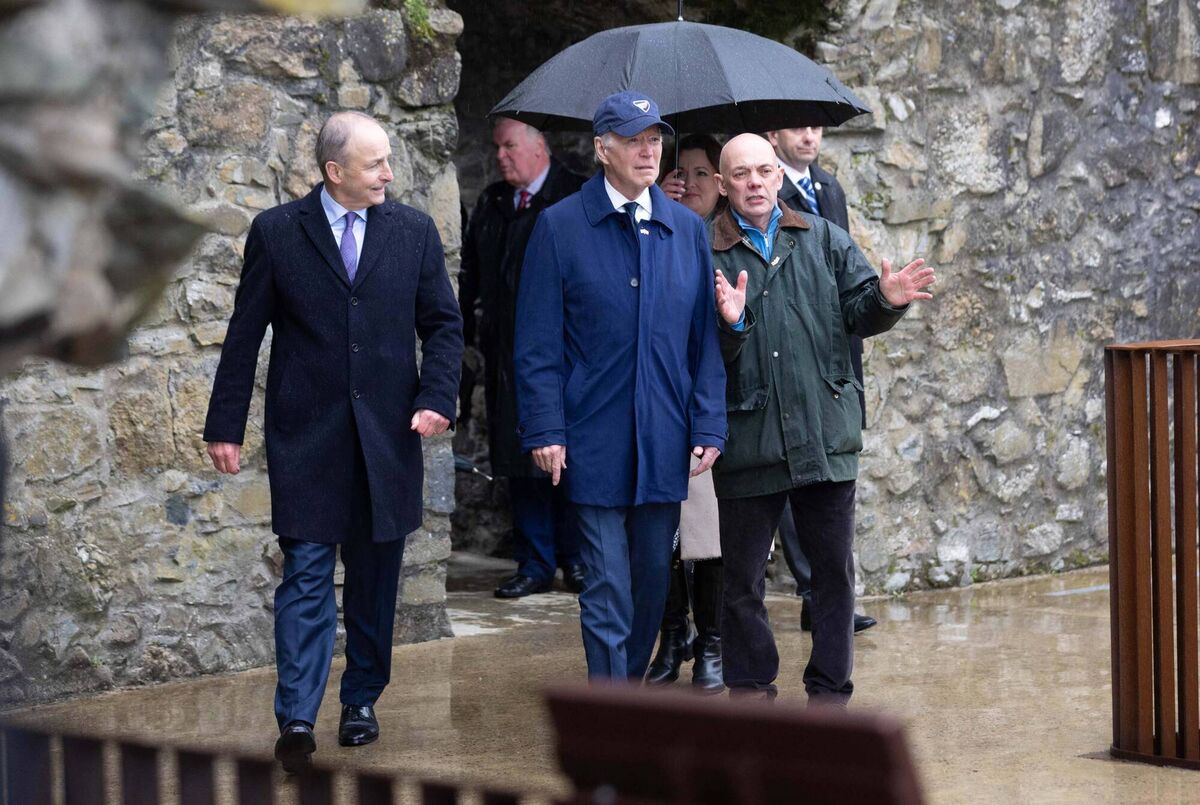 President Biden at Carlingford Castle Co.Louth with Tánaiste, Minister for Foreign Affairs and Minister for Defence Mr Micheál Martin, T.D and local guide Gerry Hoey. President Biden at Carlingford Castle Co.Louth with Tánaiste, Minister for Foreign Affairs and Minister for Defence Mr Micheál Martin, T.D and local guide Gerry Hoey.