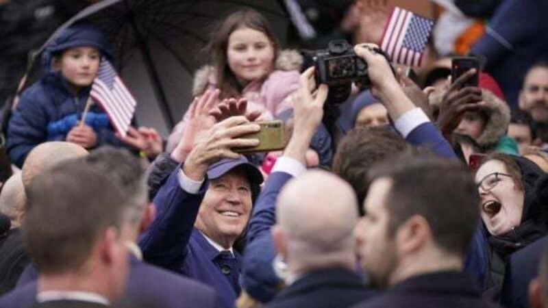 Biden receives warm welcome from waiting crowd in Dundalk visit Biden receives warm welcome from waiting crowd in Dundalk visit