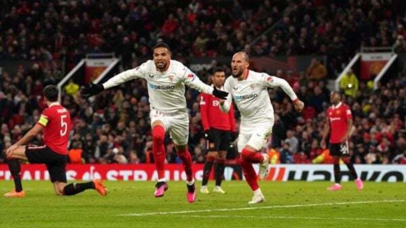 Late own goals hand Sevilla a draw at Man Utd Late own goals hand Sevilla a draw at Man Utd